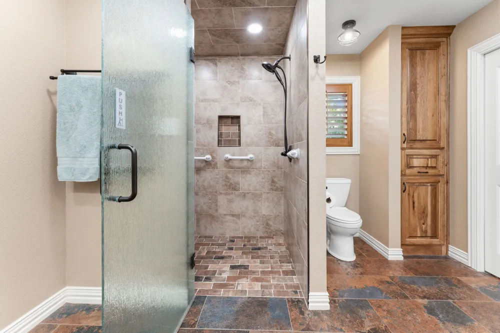 8910 Fm 779 Alba, TX 75410