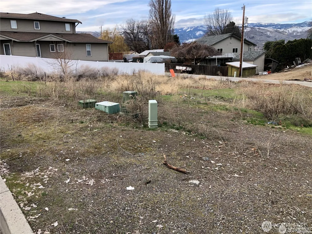 1076 Corum Circle East Wenatchee, WA 98802