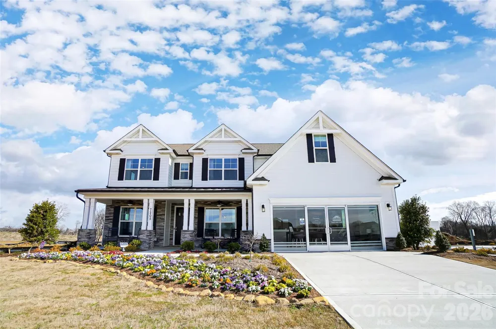 7205 Farmingdale Lane Harrisburg, NC 28075