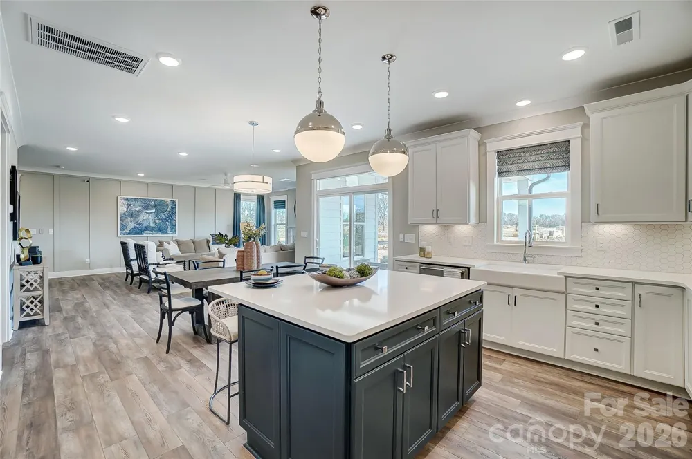 7205 Farmingdale Lane Harrisburg, NC 28075