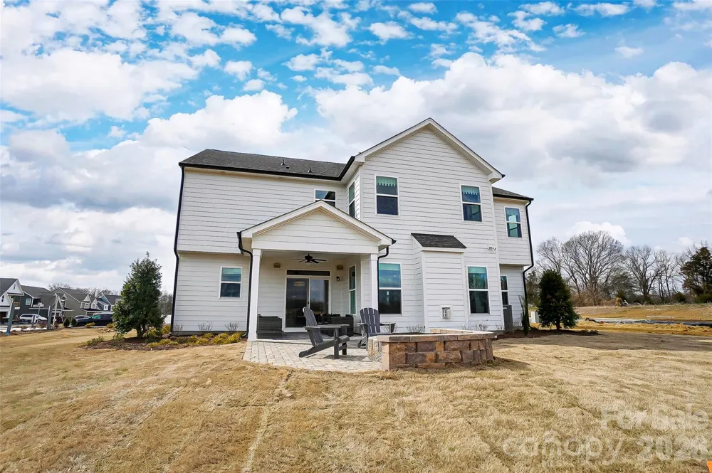 7205 Farmingdale Lane Harrisburg, NC 28075