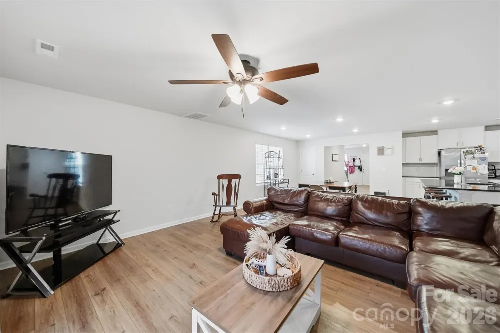 2464 Trollinger Drive Catawba, NC 28609