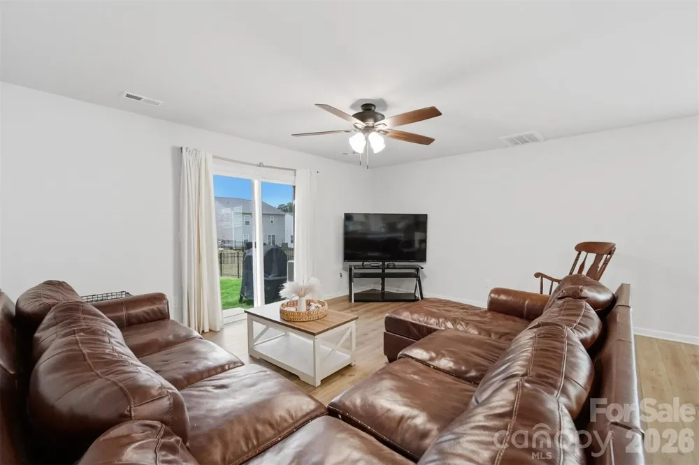2464 Trollinger Drive Catawba, NC 28609