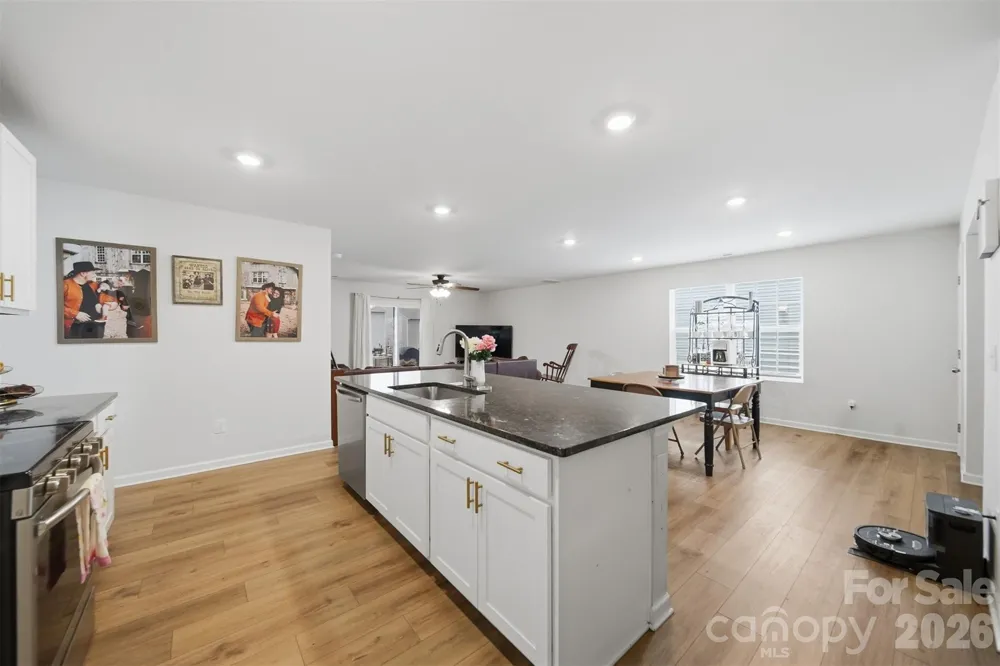 2464 Trollinger Drive Catawba, NC 28609