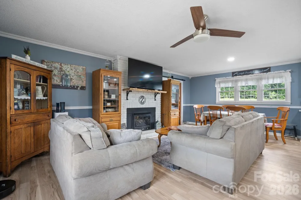 35 Glendale Drive Spruce Pine, NC 28777