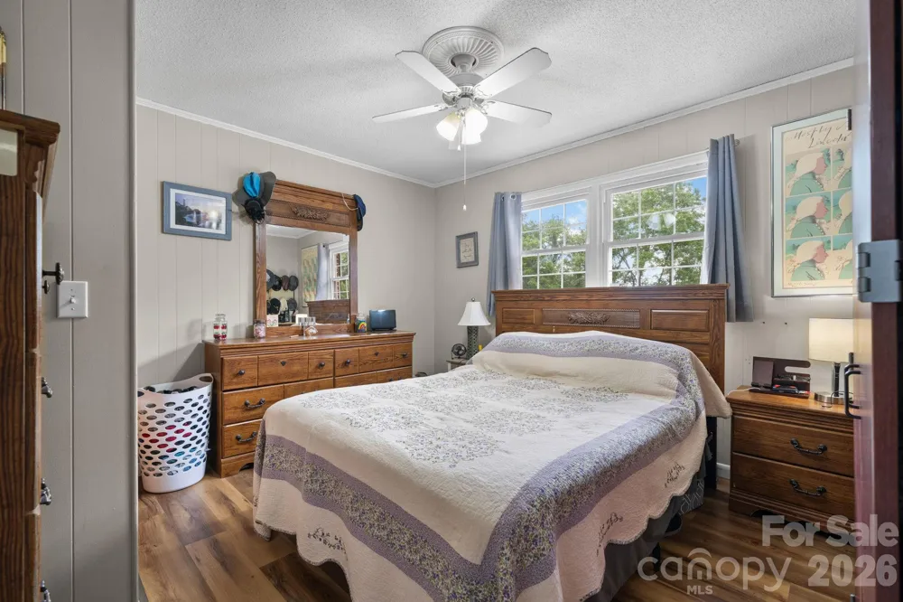 35 Glendale Drive Spruce Pine, NC 28777