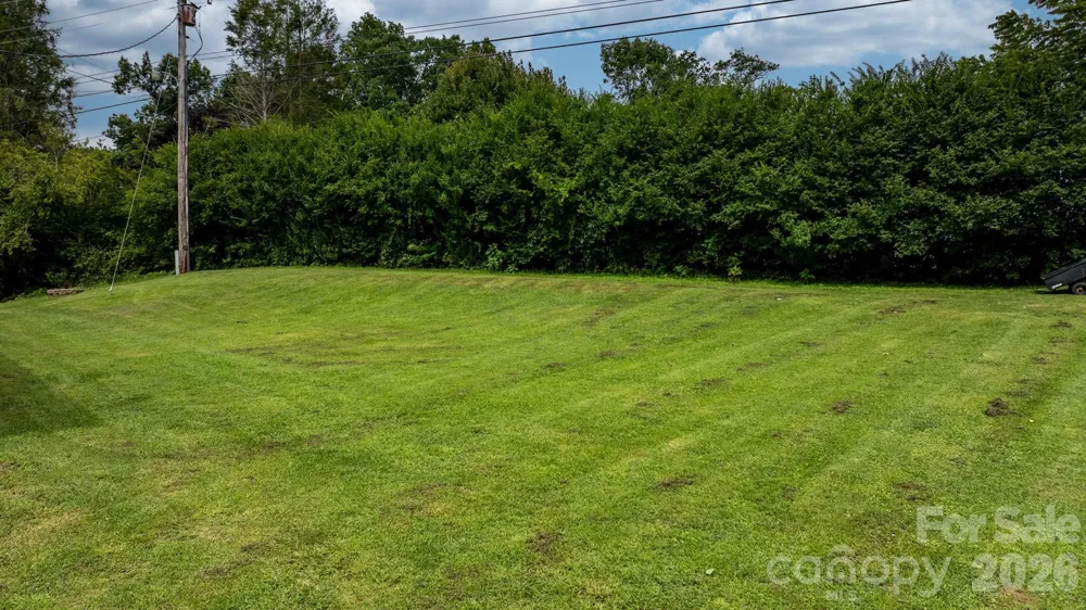 35 Glendale Drive Spruce Pine, NC 28777
