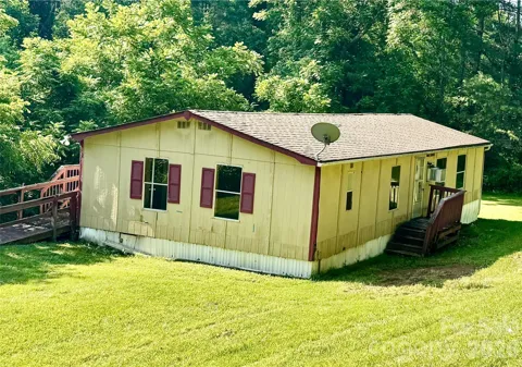 8 White Oak Drive