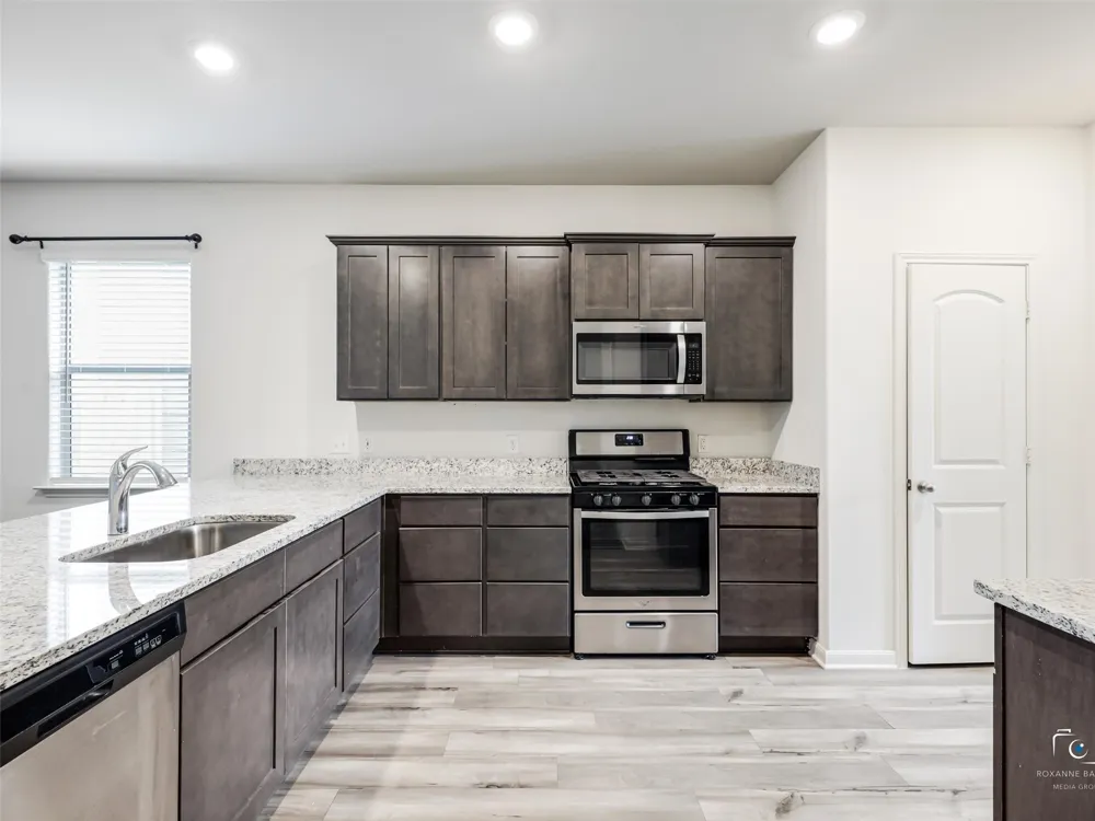 13616 Musselshell Drive Ponder, TX 76259