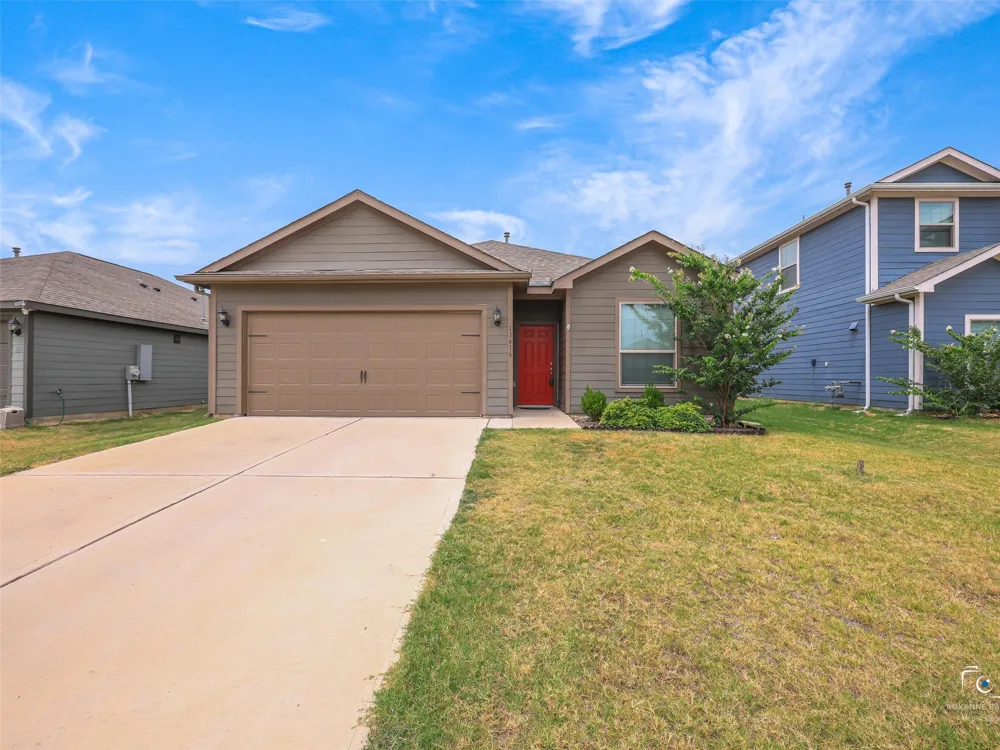 13616 Musselshell Drive Ponder, TX 76259