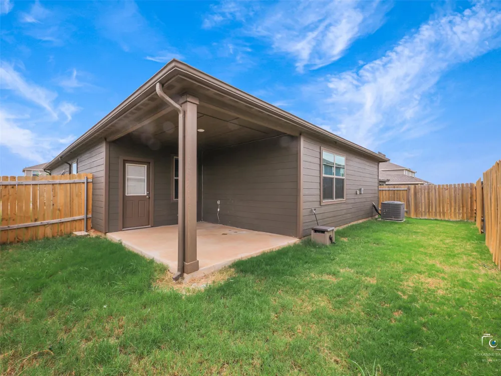 13616 Musselshell Drive Ponder, TX 76259