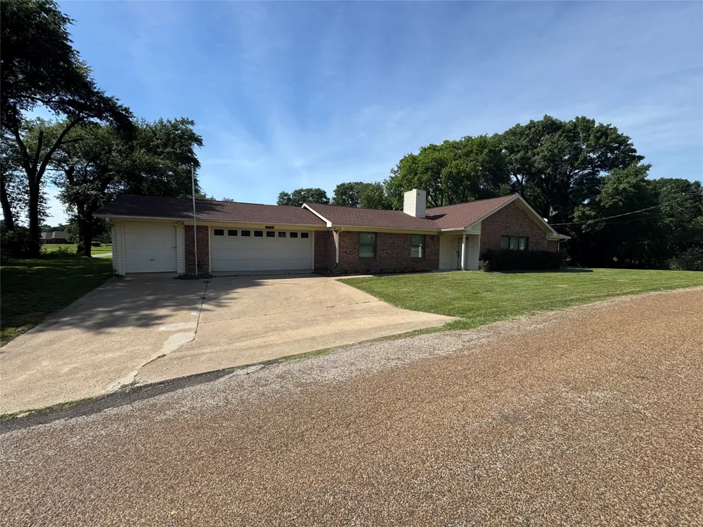 10725 Legg Drive Kemp, TX 75143