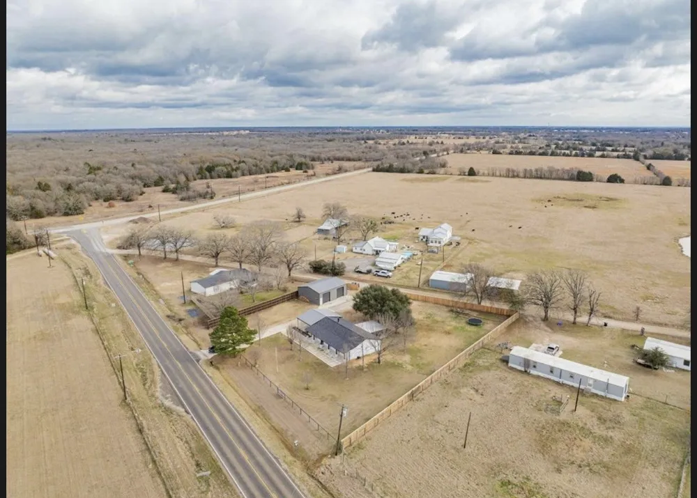 11474 Fm 3094 Scurry, TX 75158