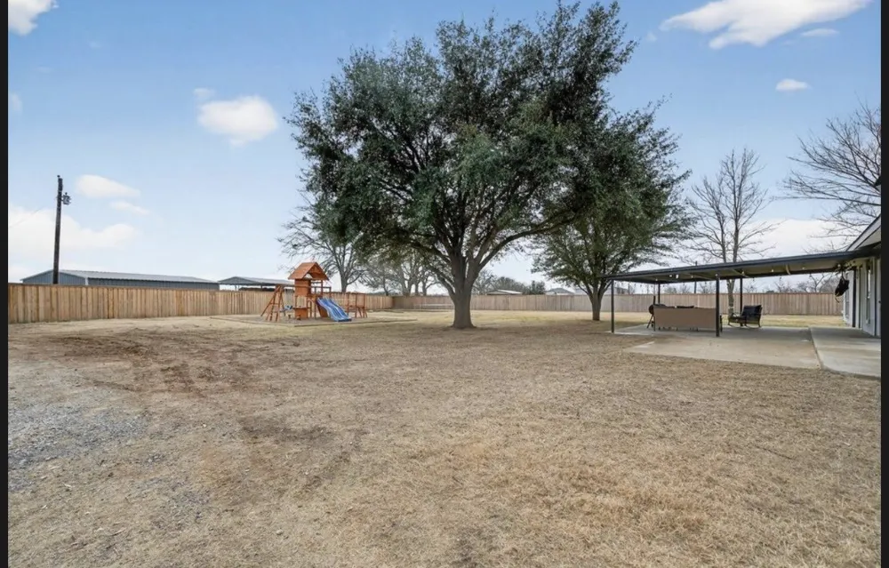 11474 Fm 3094 Scurry, TX 75158