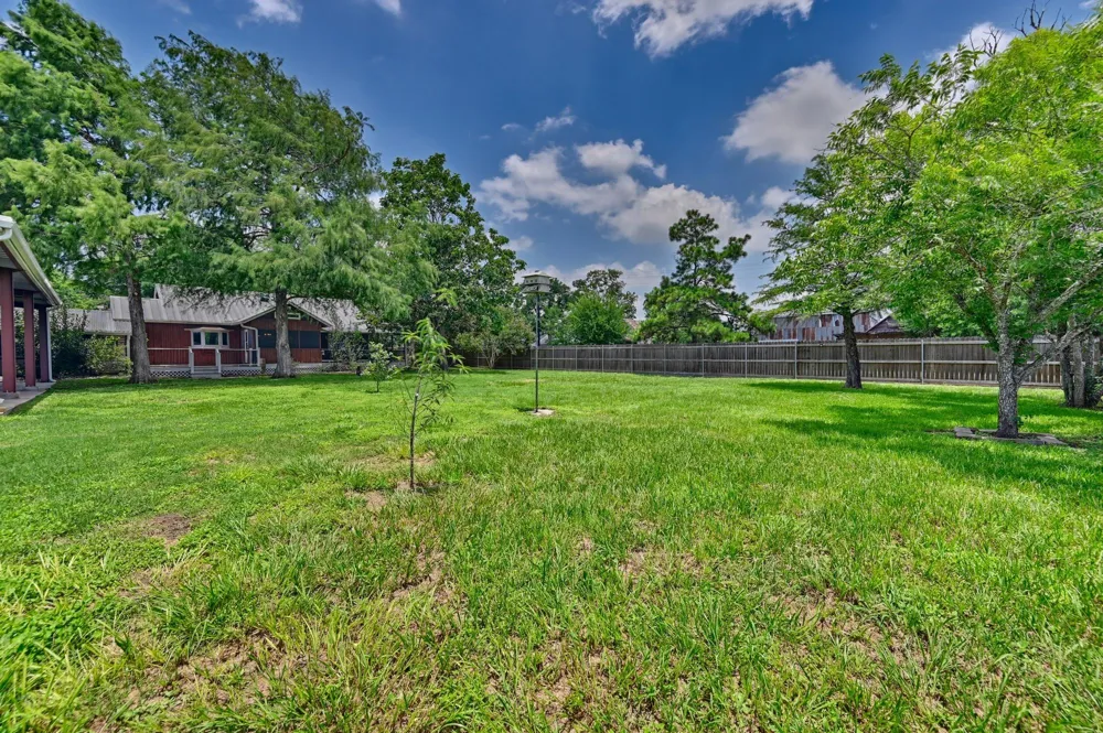 333 Walnut Street New Ulm, TX 78950