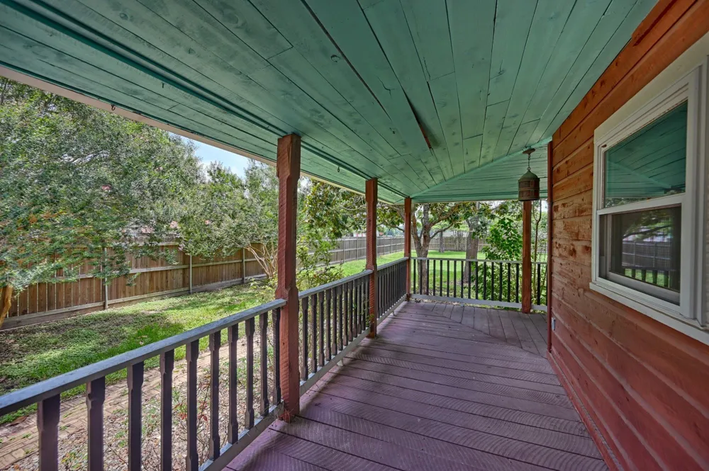 333 Walnut Street New Ulm, TX 78950