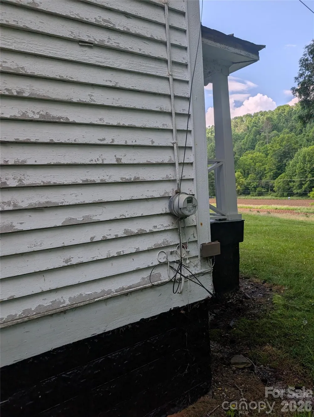 1327 NC 80 Highway Bakersville, NC 28705