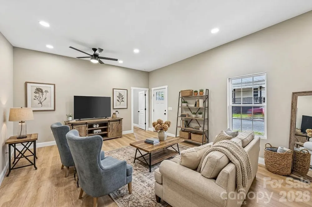 748 Efird Street Albemarle, NC 28001