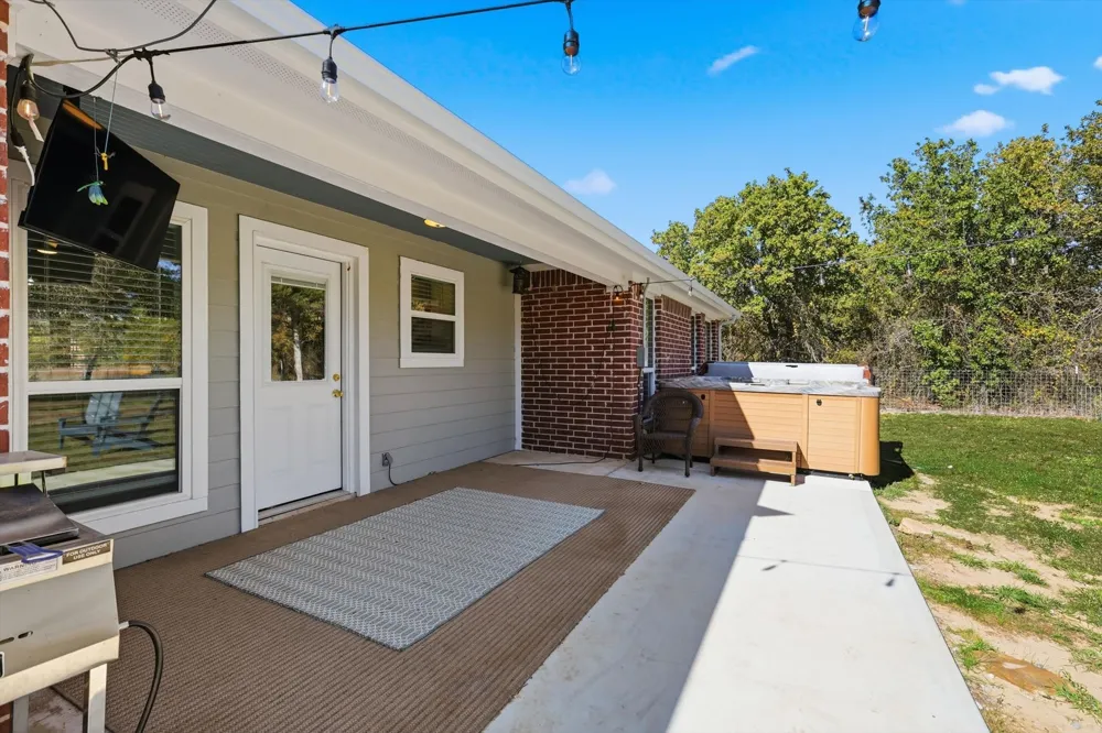 138 Gobbler Road Nocona, TX 76255