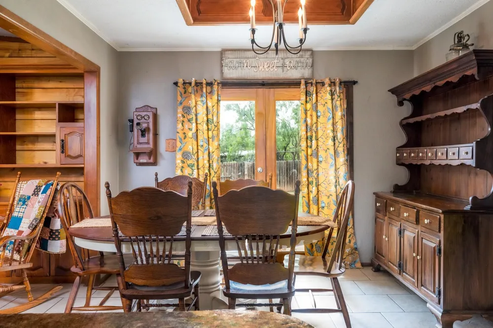 7144 County Road 487 Merkel, TX 79536