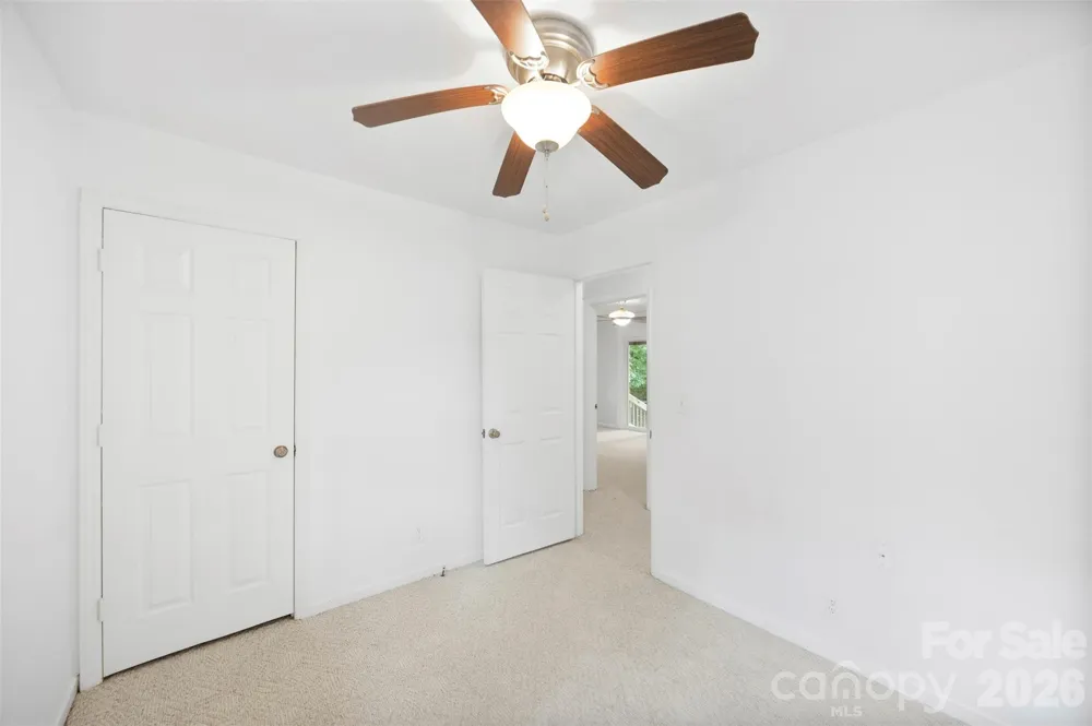 611 W Lewis Street Dallas, NC 28034