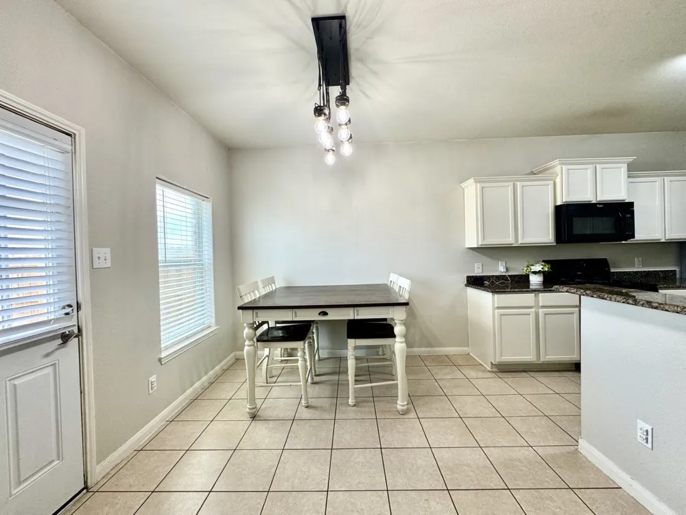 1100 Port Way Crowley, TX 76036
