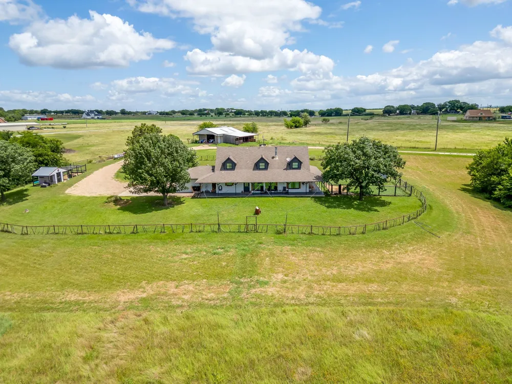 11533 Fm 2258 Grandview, TX 76050