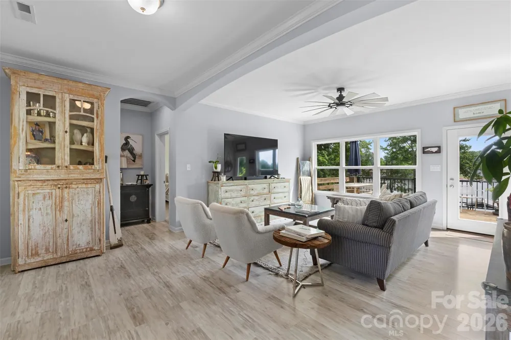 645 Riverside Drive Lexington, NC 27292