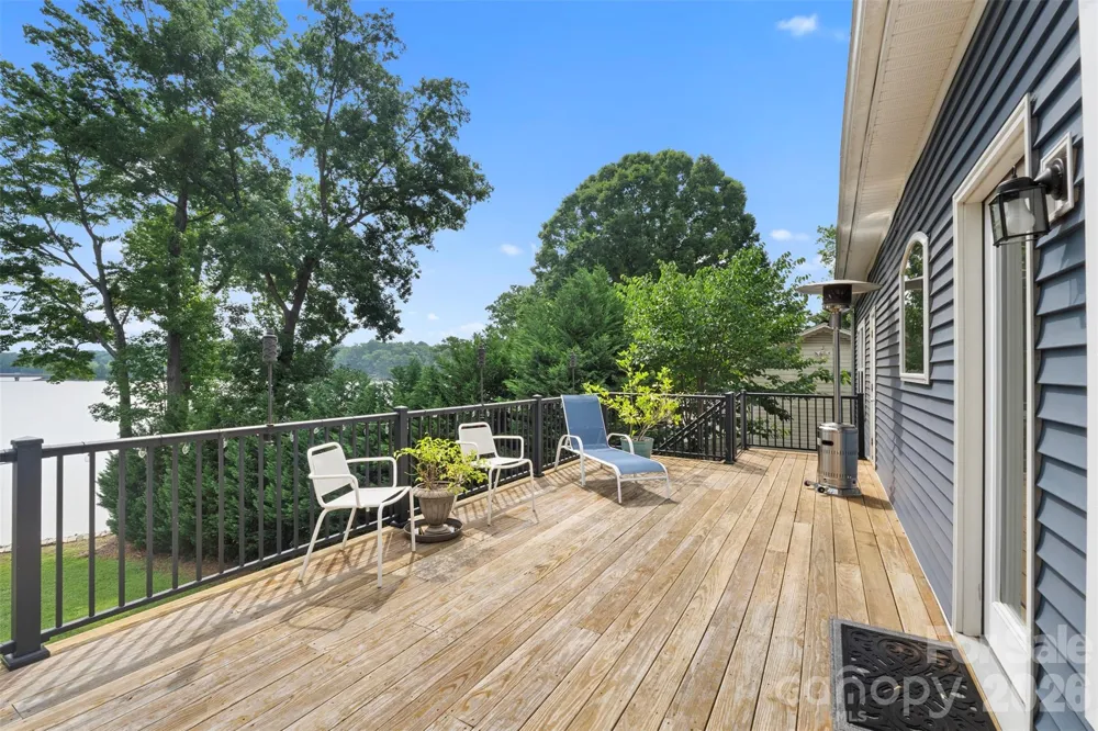 645 Riverside Drive Lexington, NC 27292
