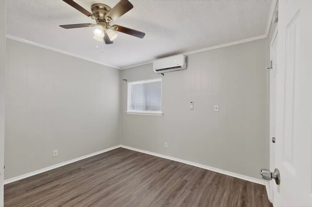 1585 Mill Street Lewisville, TX 75057