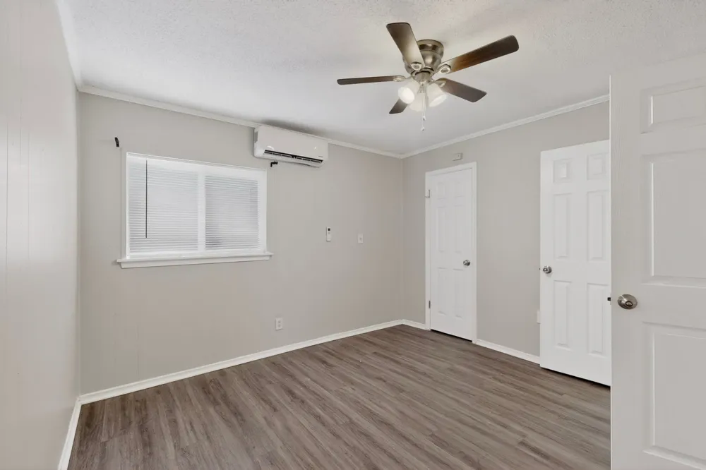 1585 Mill Street Lewisville, TX 75057