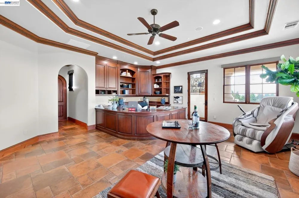 2751 Crellin RD Pleasanton, CA 94566