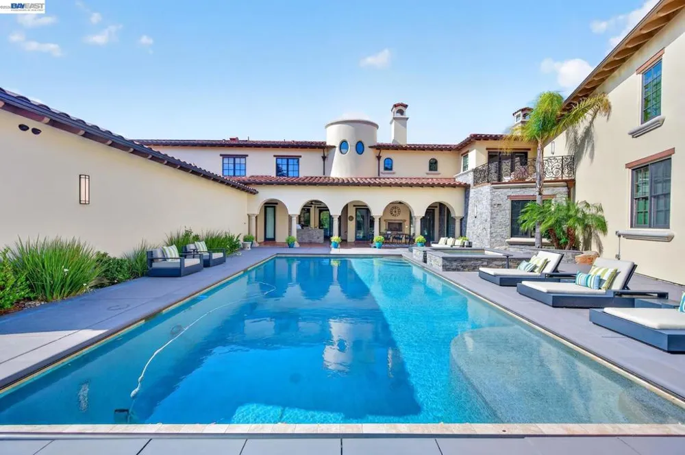 2751 Crellin RD Pleasanton, CA 94566