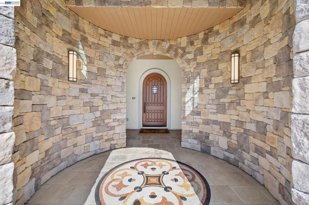 2751 Crellin RD Pleasanton, CA 94566