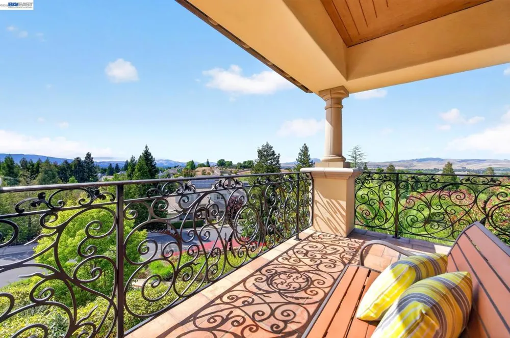 2751 Crellin RD Pleasanton, CA 94566