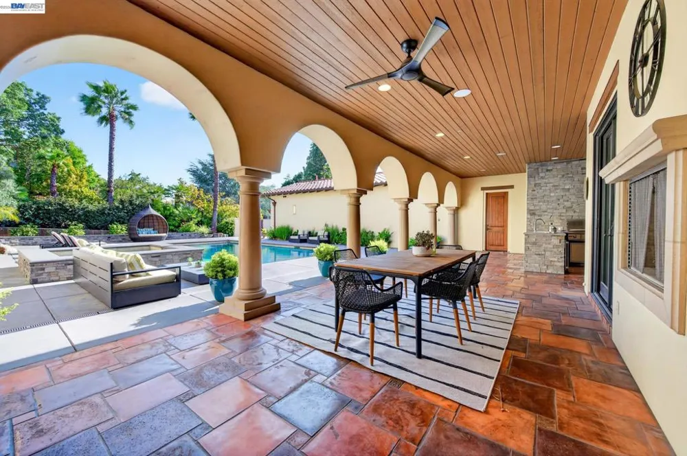 2751 Crellin RD Pleasanton, CA 94566