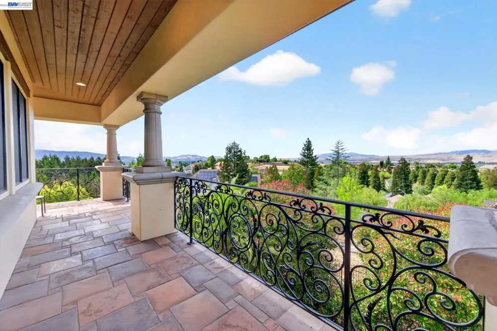 2751 Crellin RD Pleasanton, CA 94566