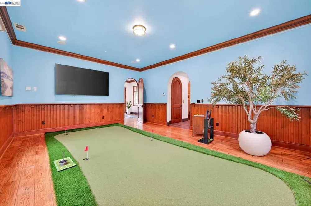 2751 Crellin RD Pleasanton, CA 94566