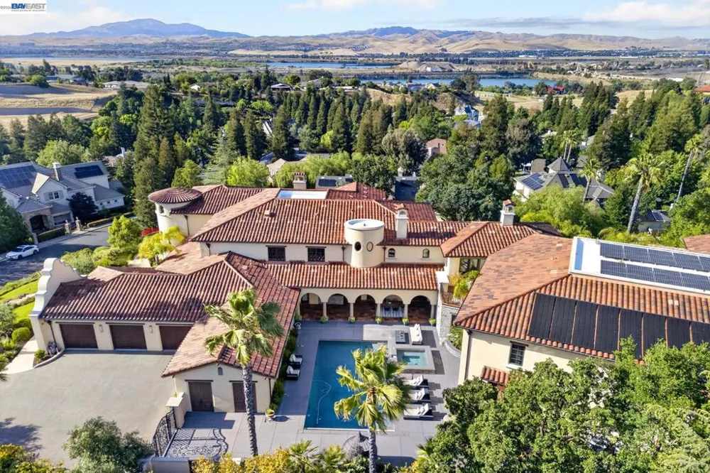 2751 Crellin RD Pleasanton, CA 94566