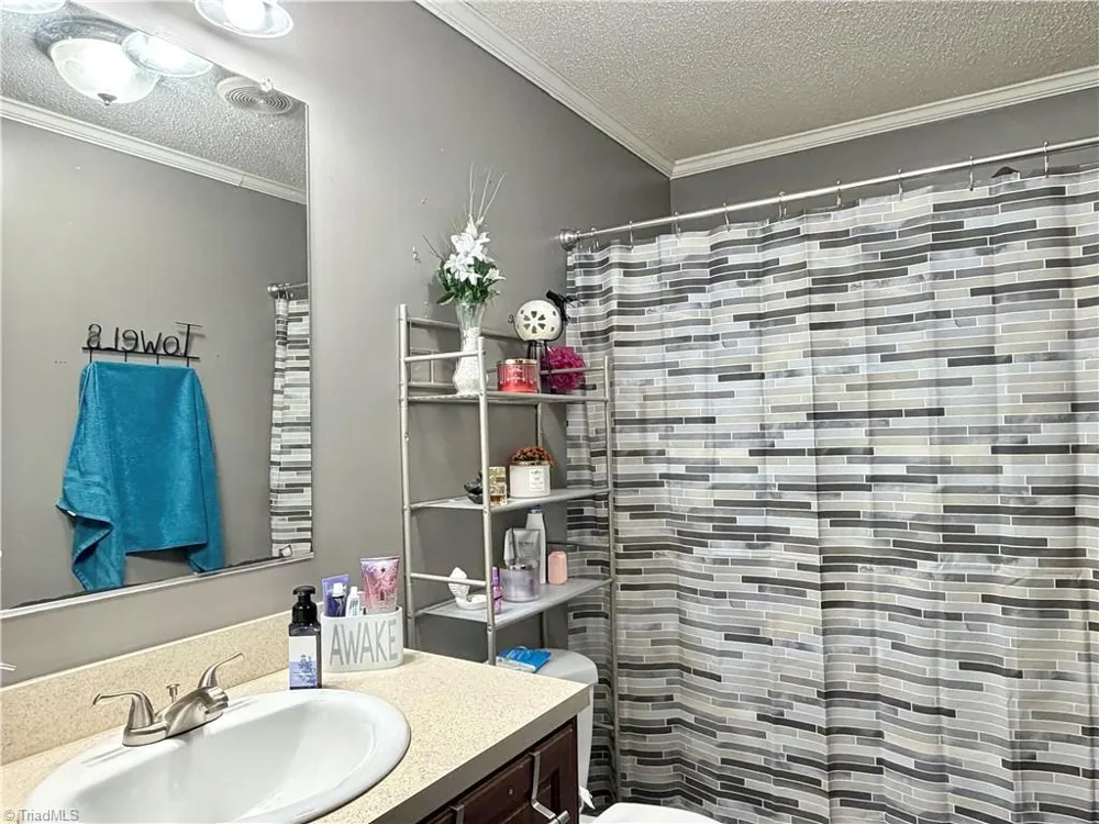 1001 Byrds Curve Road Elkin, NC 28621
