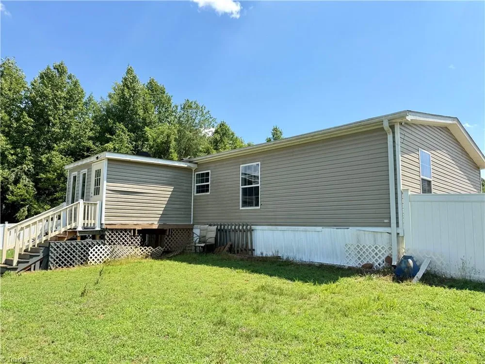1001 Byrds Curve Road Elkin, NC 28621