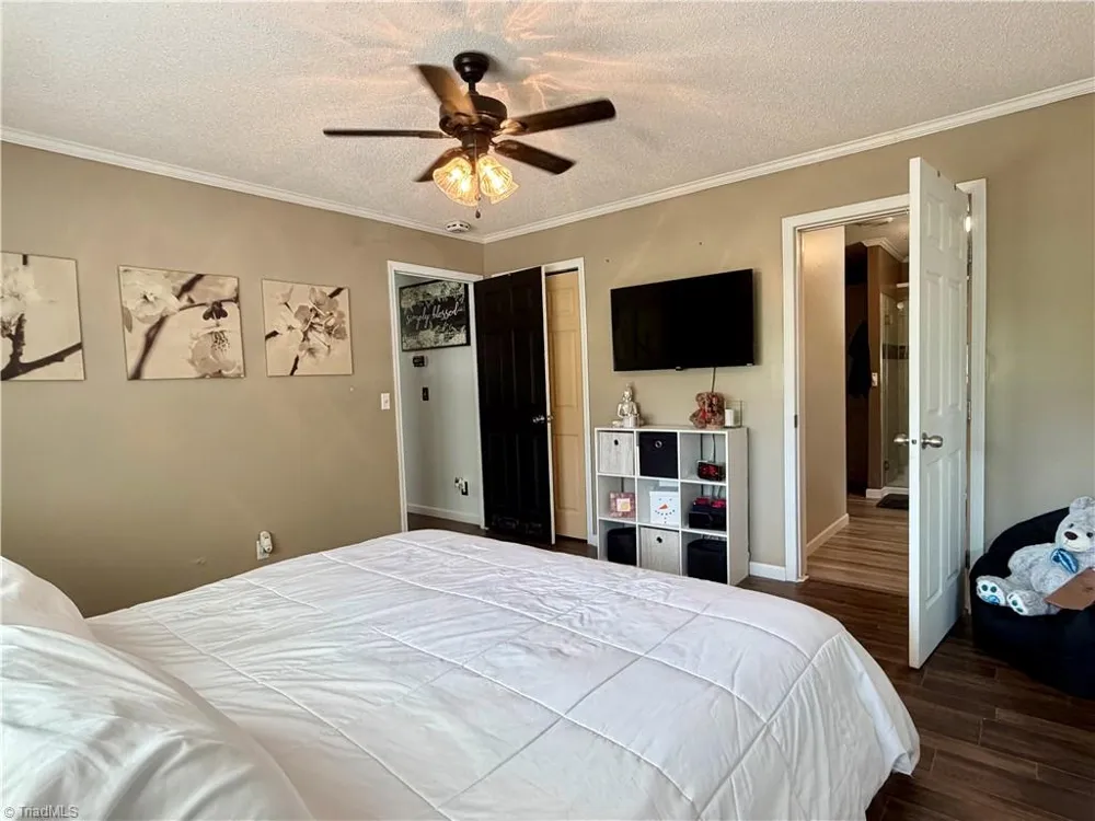 1001 Byrds Curve Road Elkin, NC 28621