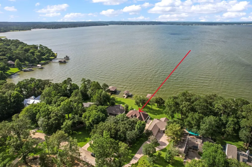 151 Lake Oaks Boulevard Coldspring, TX 77331