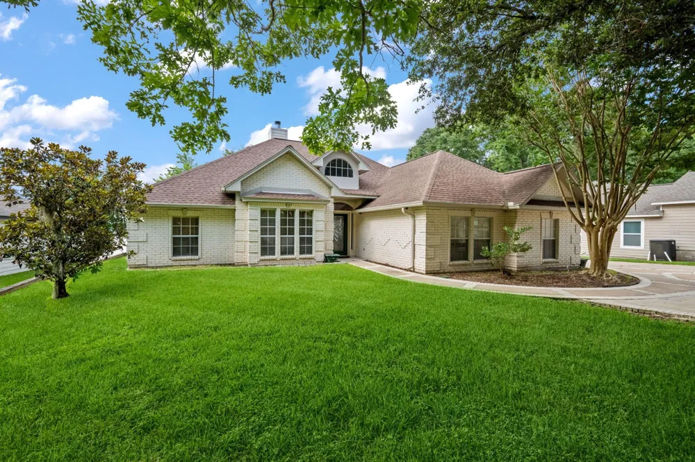151 Lake Oaks Boulevard Coldspring, TX 77331