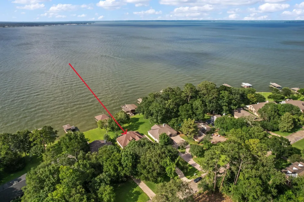 151 Lake Oaks Boulevard Coldspring, TX 77331