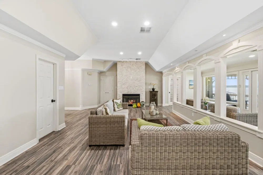 151 Lake Oaks Boulevard Coldspring, TX 77331
