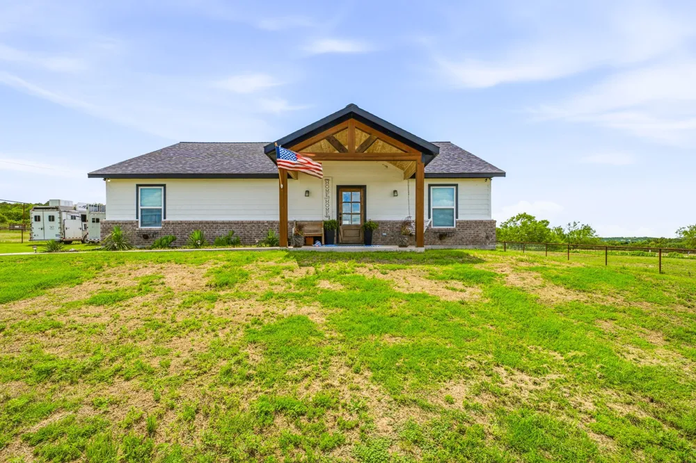 930 County Road 161 Road Stephenville, TX 76401