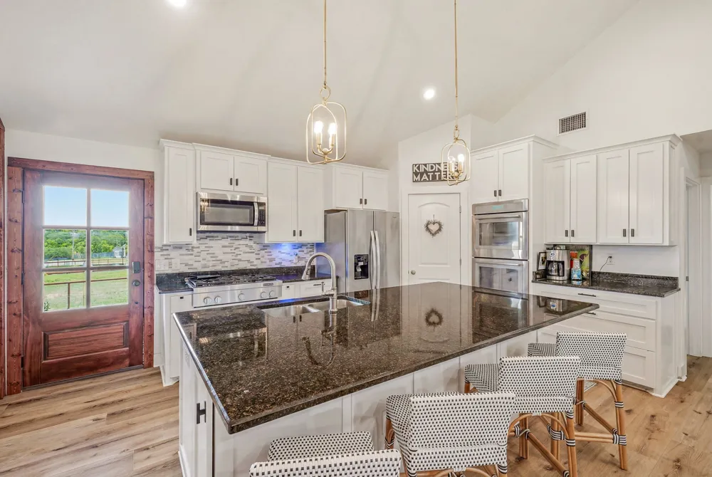 930 County Road 161 Road Stephenville, TX 76401