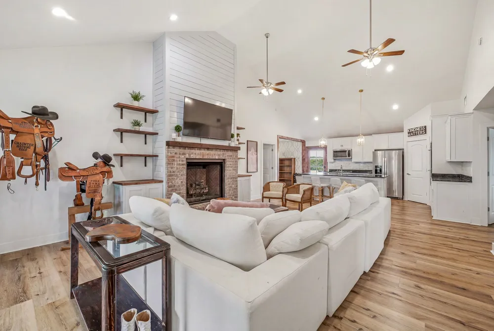 930 County Road 161 Road Stephenville, TX 76401
