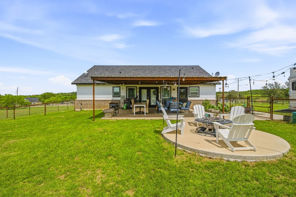 930 County Road 161 Road Stephenville, TX 76401